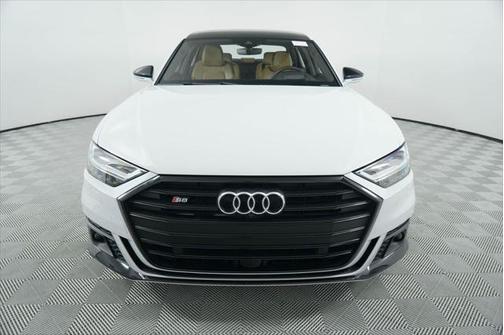 Glacier White 2020 Audi S8 4.0T