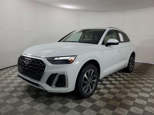2023 Audi Q5 45 S line Premium Plus