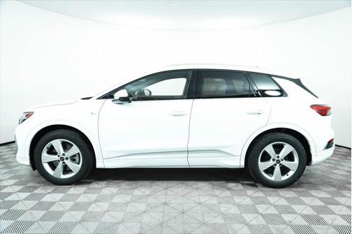2024 Audi Q4 e-tron Prestige