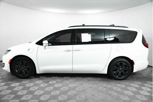 2020 Chrysler Pacifica Hybrid Limited