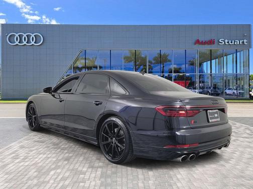 2024 Audi S8 4.0T