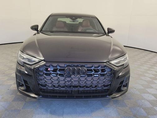 2024 Audi S8 4.0T