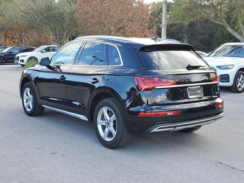 2023 Audi Q5 40 Premium
