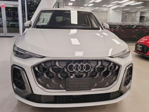 2025 Audi Q5 Premium Plus TFSI quattro S tronic