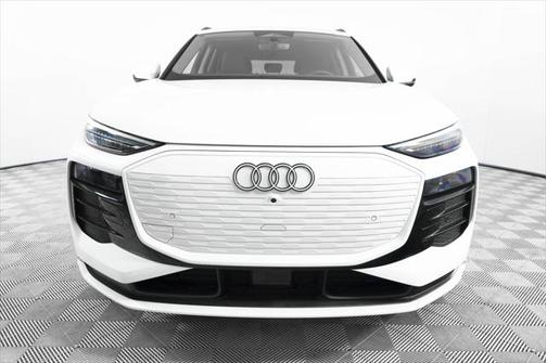 2025 Audi Q6 e-tron Premium Plus