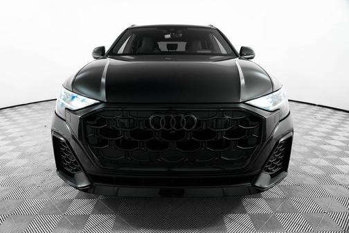 2026 Audi SQ8 4.0T Prestige