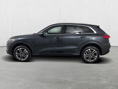 2026 Audi Q5 Premium TFSI quattro S tronic