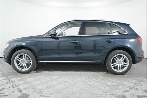 Moonlight Blue Metallic 2017 Audi Q5 2.0T Premium Plus