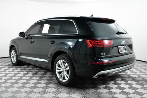 2019 Audi Q7 55 Premium Plus