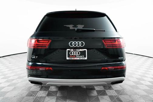 2019 Audi Q7 55 Premium Plus