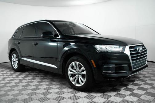 2019 Audi Q7 55 Premium Plus