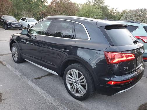 Moonlight Blue 2018 Audi Q5 2.0T Tech Premium