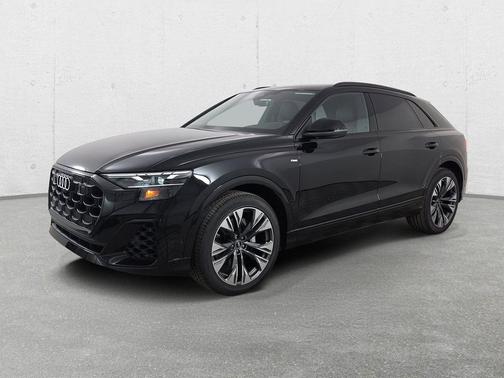 Mythos Black Metallic 2026 Audi Q8 55 Premium Plus