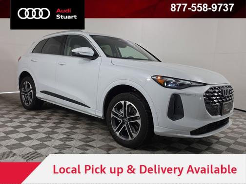 Glacier White Metallic 2025 Audi Q5 Premium TFSI quattro S tronic