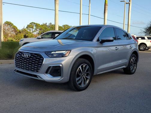 2022 Audi Q5 45 S line Premium Plus
