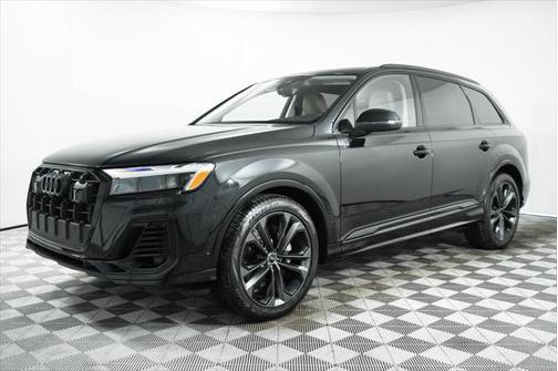 2025 Audi Q7 55 Premium Plus