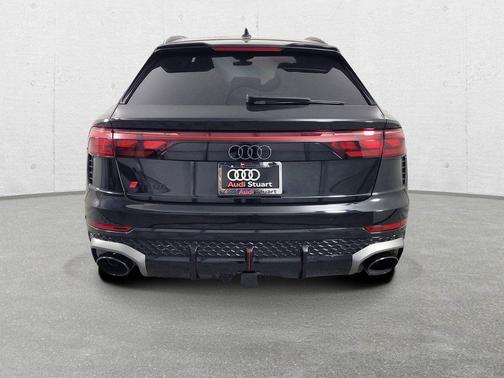 mythos black metallic 2026 Audi RS Q8 4.0T