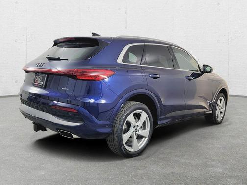 2025 Audi Q5 Premium Plus TFSI quattro S tronic