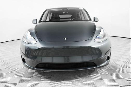 2024 Tesla Model Y Long Range Dual Motor All-Wheel Drive