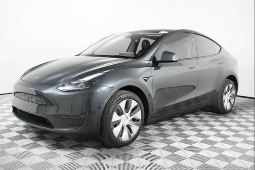 2024 Tesla Model Y Long Range Dual Motor All-Wheel Drive