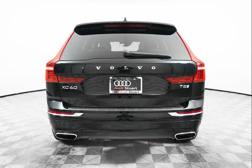 2019 Volvo XC60 T5 Inscription