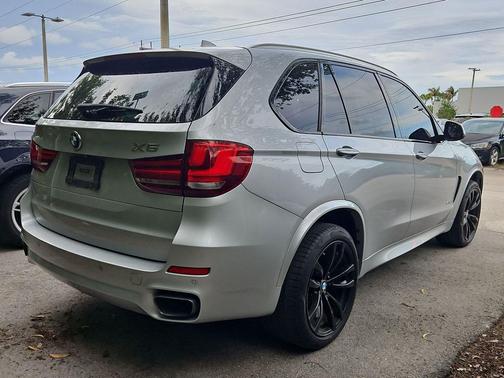 Glacier Silver Metallic 2018 BMW X5 sDrive35i