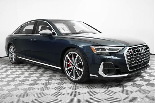 2025 Audi S8 4.0T