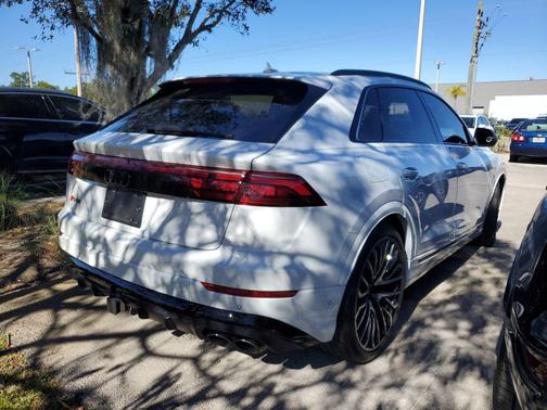 2024 Audi SQ8 4.0T Prestige