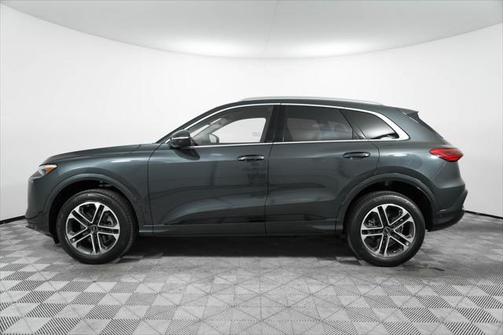 2025 Audi Q5 Premium