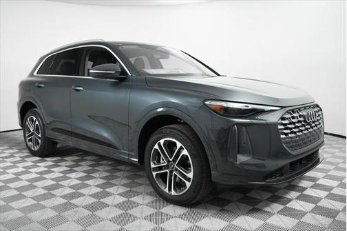2025 Audi Q5 Premium