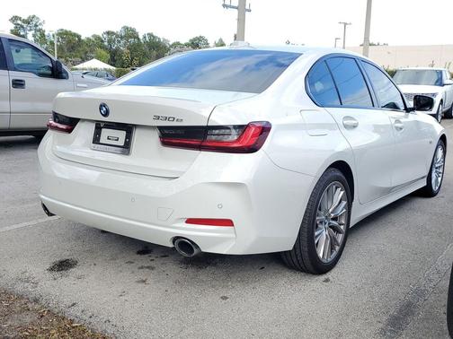 2023 BMW 330e Base