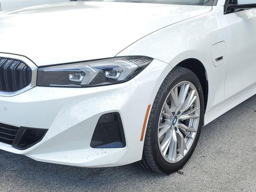 2023 BMW 330e Base