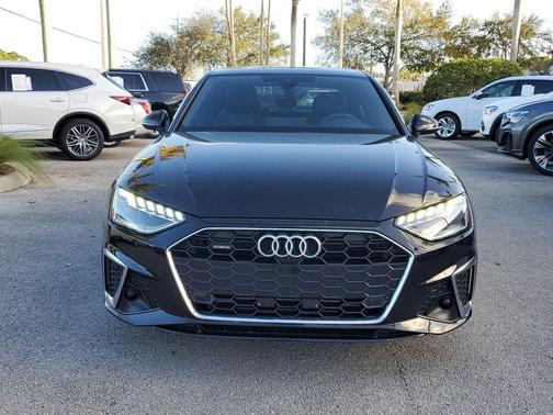 2022 Audi A4 45 S line Premium Plus