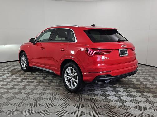 2025 Audi Q3 45 S line Premium Plus