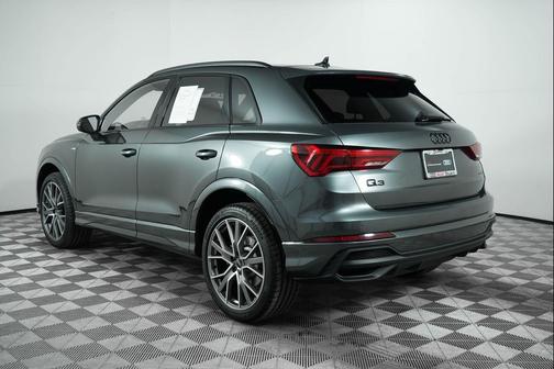 2025 Audi Q3 45 S line Premium Plus