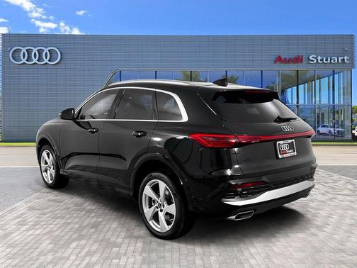 2025 Audi Q5 Premium Plus TFSI quattro S tronic