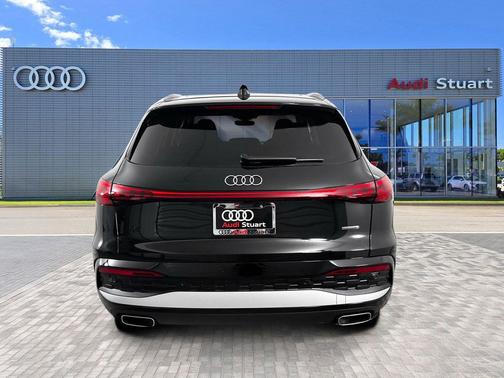 2025 Audi Q5 Premium Plus TFSI quattro S tronic