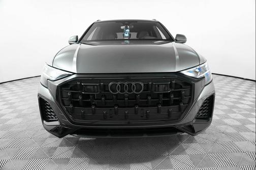 2025 Audi Q8 55 Prestige