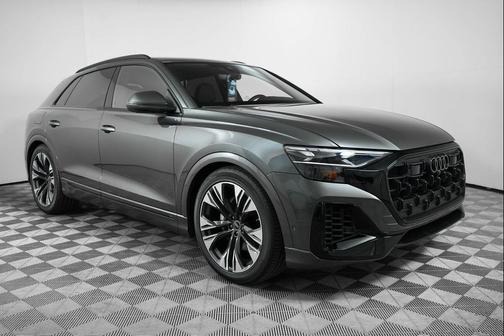 2025 Audi Q8 55 Prestige
