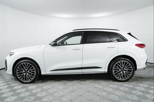 2025 Audi SQ5 3.0T Premium Plus