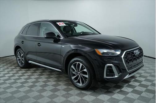 Mythos Black Metallic 2023 Audi Q5 45 S line Premium Plus