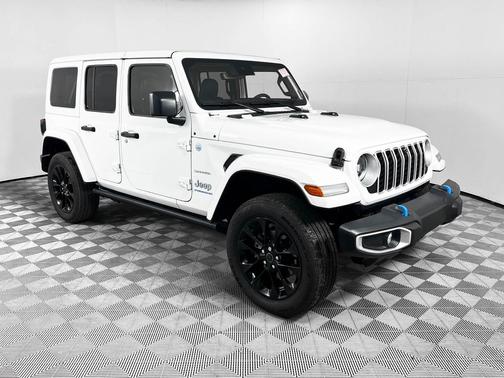 2024 Jeep Wrangler 4xe Sahara