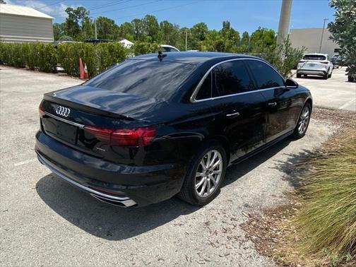 2022 Audi A4 40 Premium