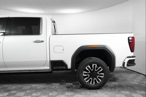 2025 GMC Sierra 3500 Denali