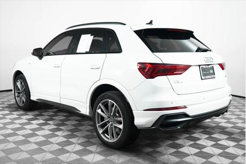 2022 Audi Q3 45 S line Premium Plus