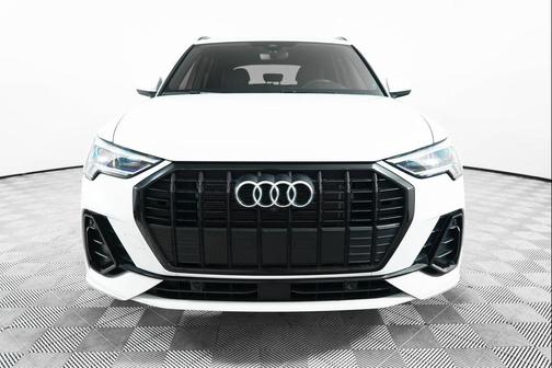 2022 Audi Q3 45 S line Premium Plus
