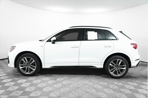 2022 Audi Q3 45 S line Premium Plus