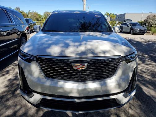 2021 Cadillac XT6 Premium Luxury FWD