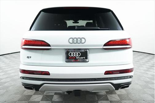 2025 Audi Q7 55 Prestige
