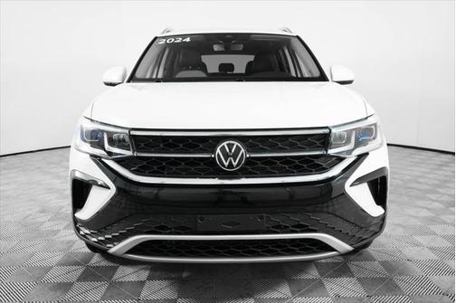 2024 Volkswagen Taos 1.5T SEL